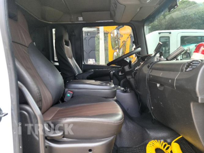 현대 메가트럭 280 단바리 냉동윙 4.5톤 오토 7