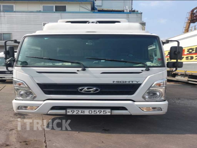 현대 올뉴마이티 2.5톤 냉동탑 5