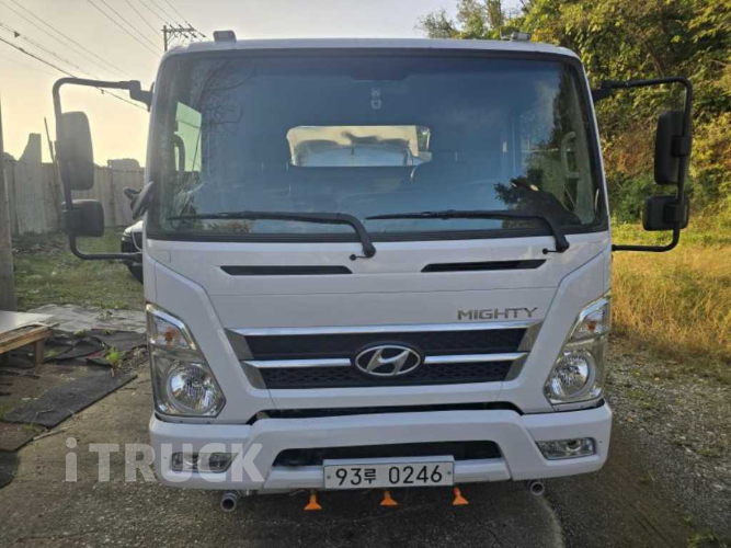 현대 살수차 올뉴마이티 스텐탱크 4,000L 수동 6