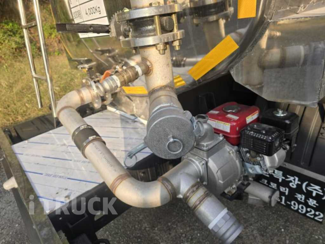 현대 살수차 올뉴마이티 스텐탱크 4,000L 수동 12