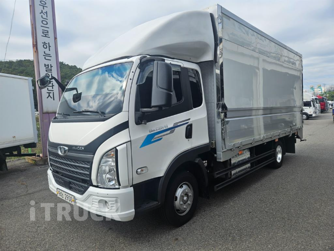 타타대우 더쎈 4톤 광폭 윙바디 데이캡(슈퍼캡, 킹캡) 1