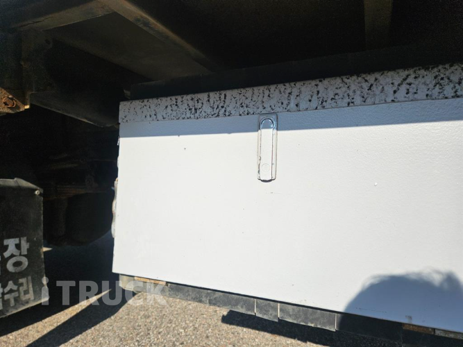 현대 메가트럭 260 단바리 윙바디 4.5톤 수동 7