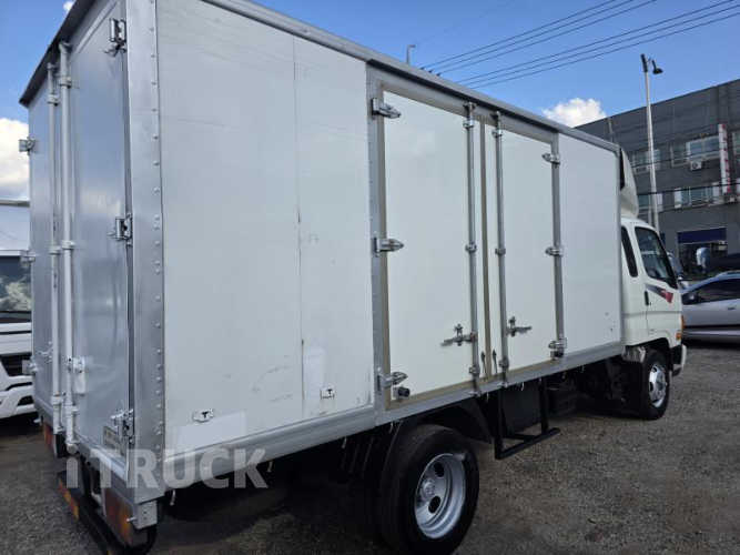 현대 이마이티 2.5톤 표준탑 슈퍼캡 1