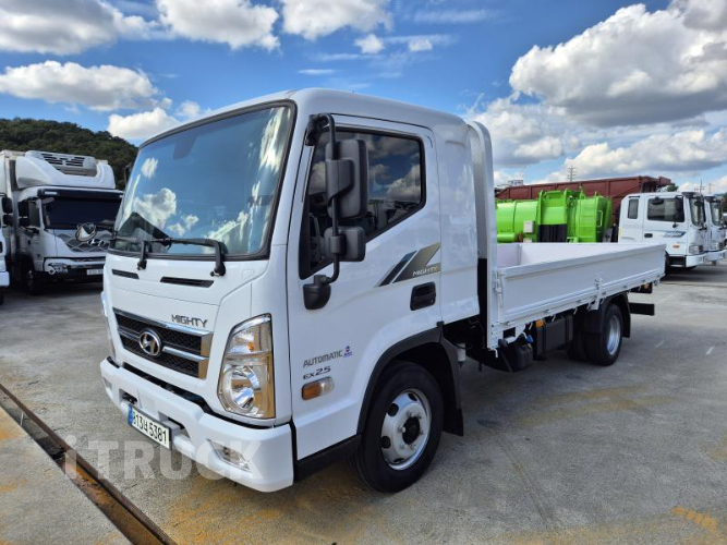 현대 올뉴마이티 2.5톤 카고 슈퍼캡 2