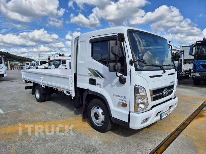 현대 올뉴마이티 2.5톤 카고 슈퍼캡 9