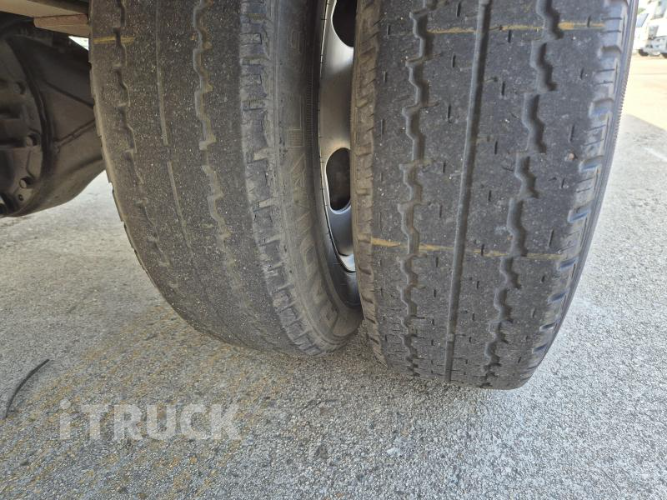 현대 올뉴마이티 2.5톤 카고 슈퍼캡 12