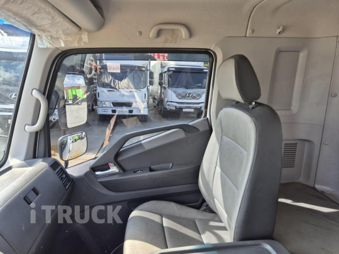 현대 올뉴마이티 2.5톤 카고 슈퍼캡 18