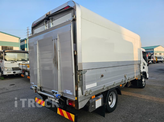 현대 올뉴마이티 2.5톤 윙바디 슈퍼캡 4