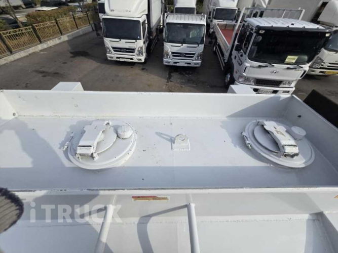 현대 탱크로리 올뉴마이티 철탱크 4,900L 수동 5