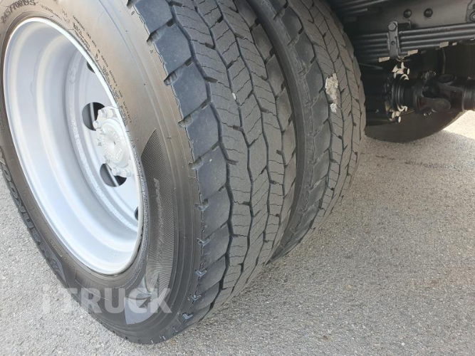 현대 메가트럭 280 단바리 카고 5톤 수동 11