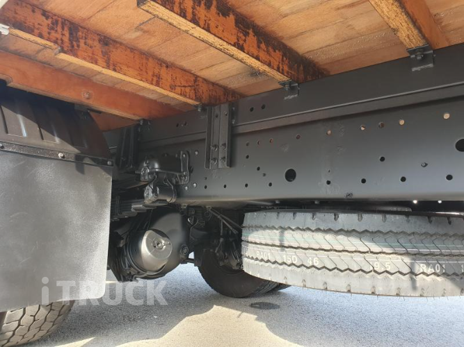 현대 메가트럭 280 단바리 카고 5톤 수동 9