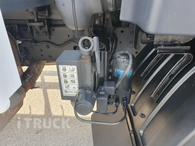 현대 메가트럭 280 단바리 카고 5톤 수동 14