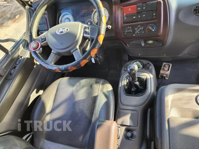 현대 메가트럭 250 단바리 윙바디 5톤 수동 15