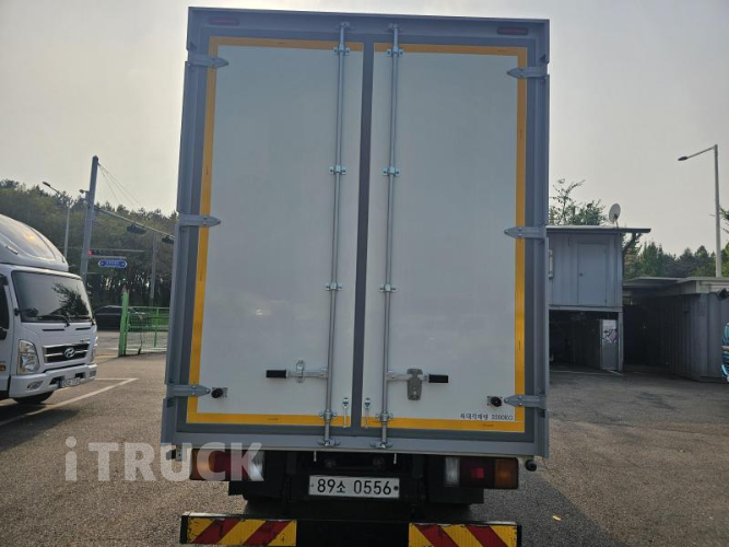 현대 올뉴마이티 2.5톤 익스하이탑 슈퍼캡 4