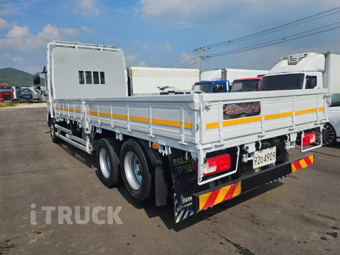 현대 파비스 300 후축 카고 8.5톤 오토 5