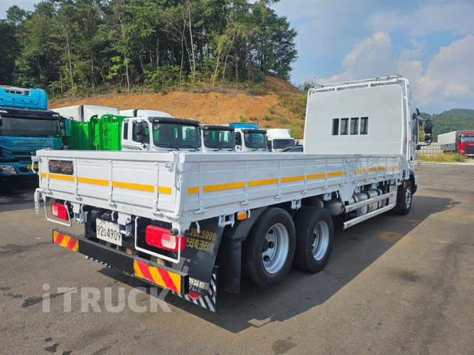 현대 파비스 300 후축 카고 8.5톤 오토 7