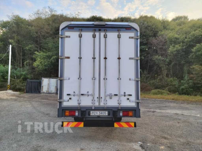 현대 메가트럭 280 단바리 윙바디 4.5톤 오토 3