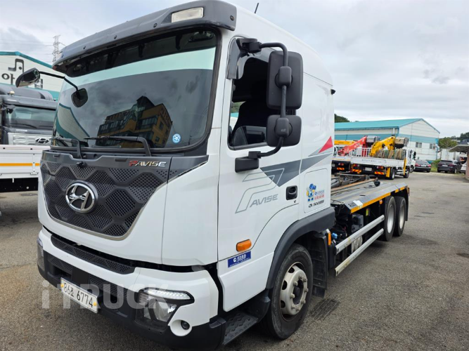 현대 파비스 암롤 300 5톤 오토 앞축 0