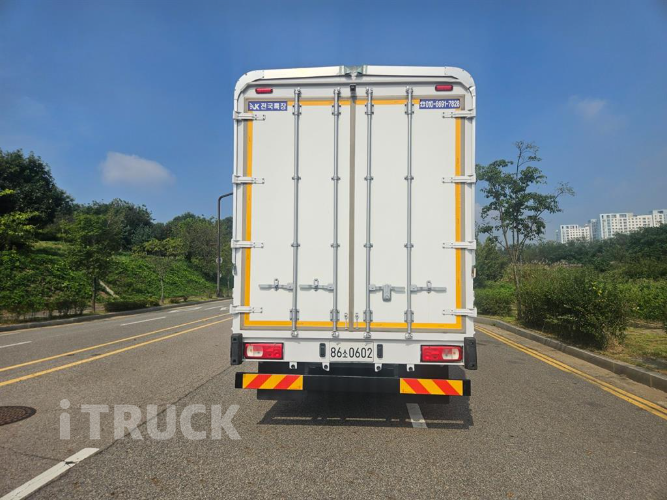 현대 파비스 325 후축 윙바디 8.5톤 수동 4