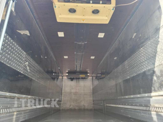 현대 메가트럭 280 후축 냉동윙 4.5톤 오토 9