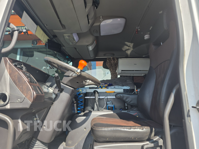 현대 메가트럭 280 후축 카고 8.5톤 수동 9