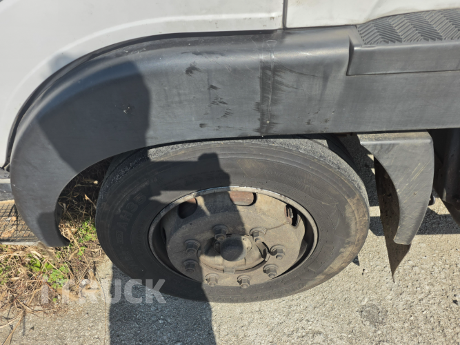 현대 메가트럭 280 후축 카고 8.5톤 수동 8