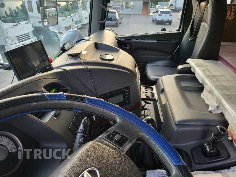 현대 트라고 350 십바리 카고 9.5톤 수동 18