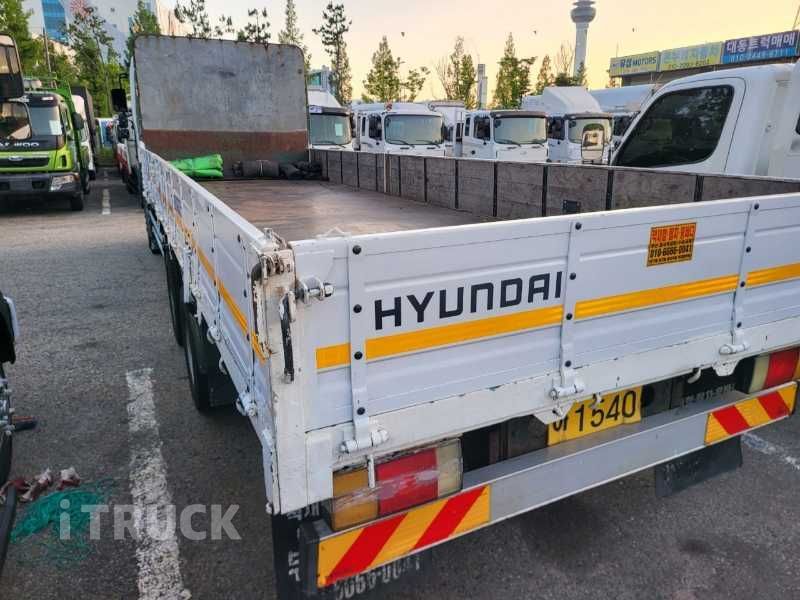 현대 트라고 350 십바리 카고 9.5톤 수동 5