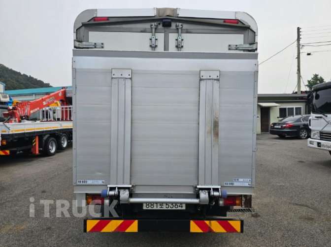 현대 올뉴마이티 2.5톤 윙바디 슈퍼캡 7