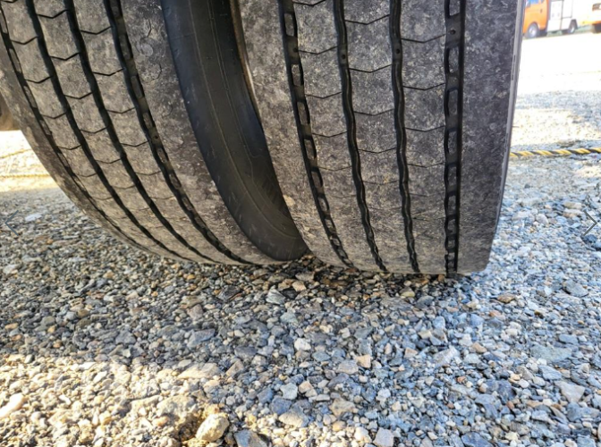 타타대우 더쎈 3.5톤 광폭 냉동탑 17