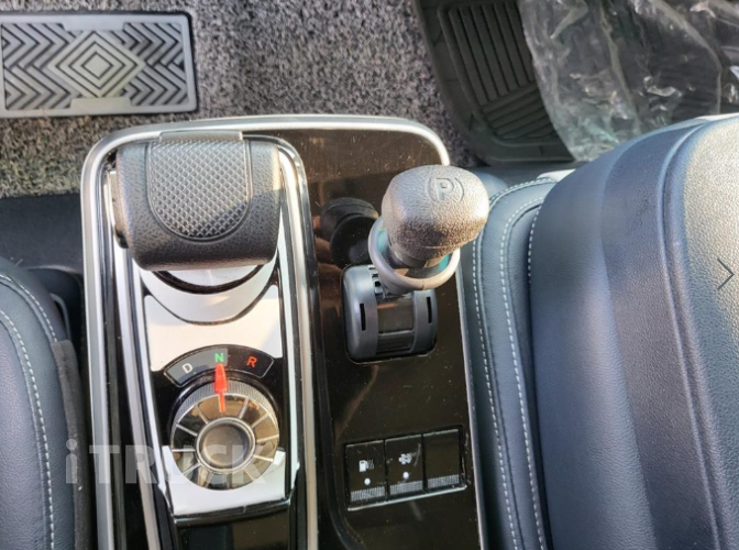 타타대우 더쎈 3.5톤 광폭 냉동탑 9