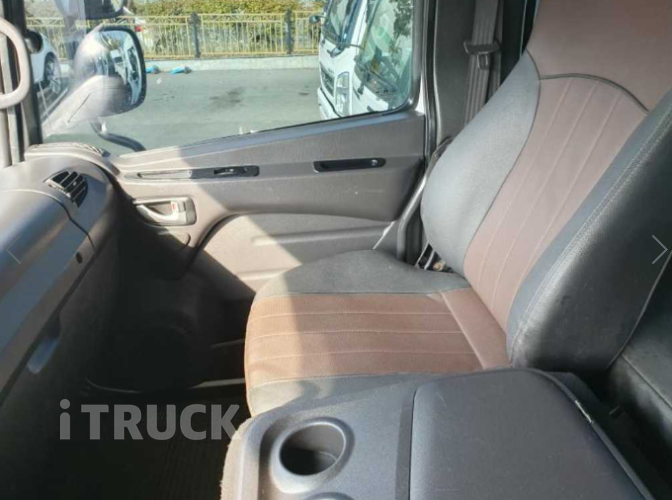 현대 메가트럭 280 단바리 카고 5톤 수동 12