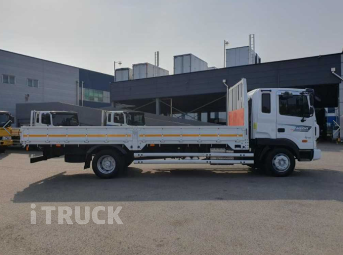 현대 메가트럭 280 단바리 카고 5톤 수동 3