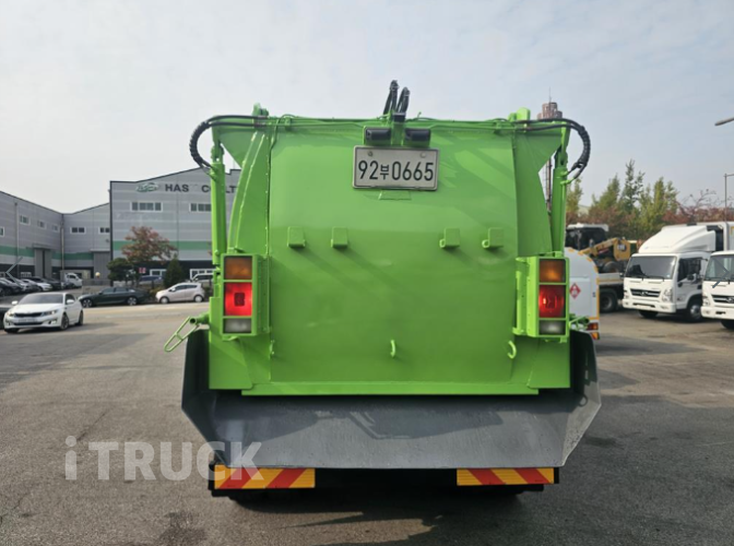 현대 음식물차 메가트럭 5톤 7