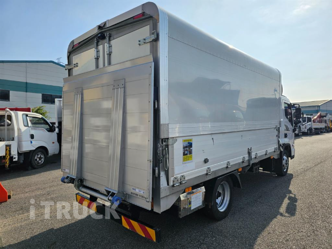 현대 올뉴마이티 2.5톤 윙바디 슈퍼캡 4