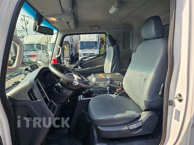 현대 올뉴마이티 2.5톤 윙바디 슈퍼캡 7