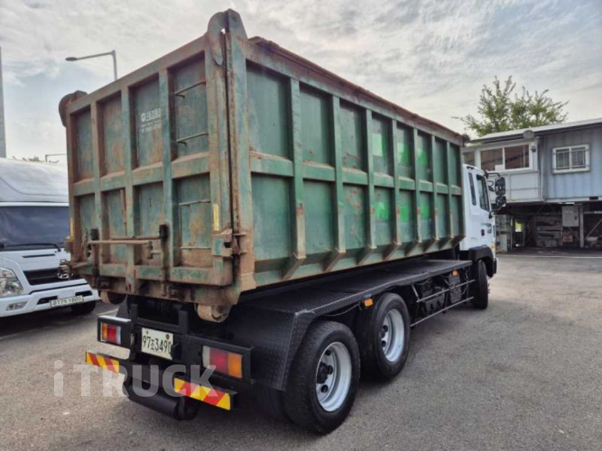 현대 메가트럭 암롤 250 7.5톤 수동 앞축 3