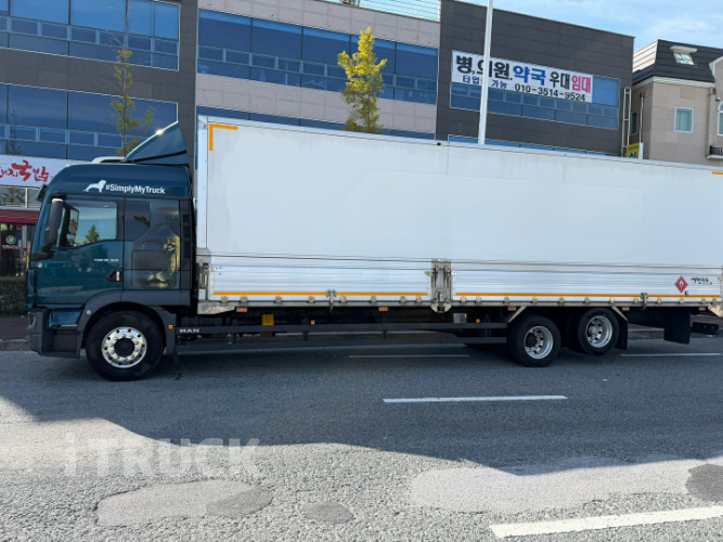 만 TGM 320 후축 윙바디 13톤 오토