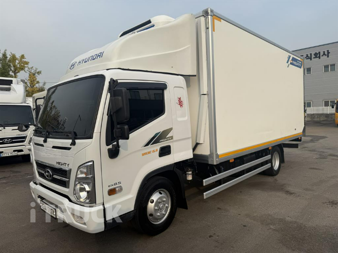 현대 올뉴마이티 3.5톤 광폭 냉동탑 투냉 조르다 4