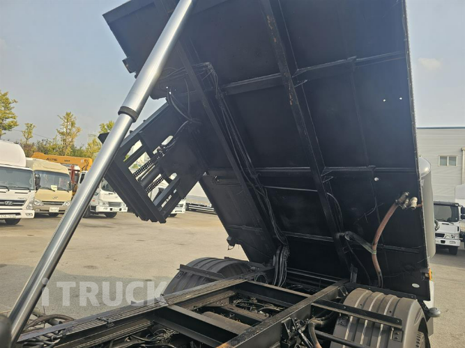 현대 음식물차 메가트럭 7.7톤 10