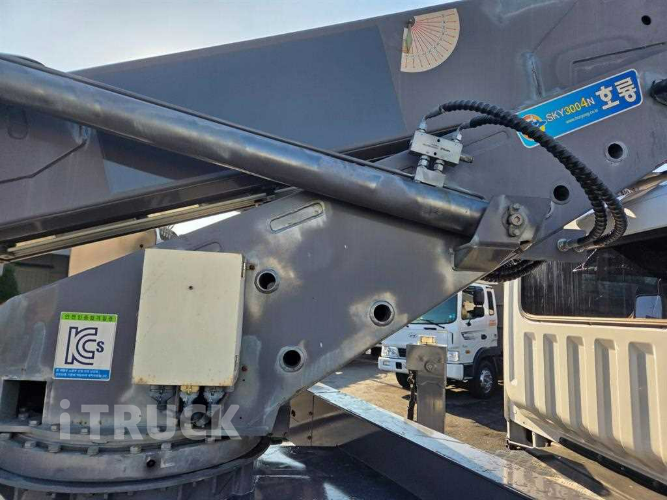 현대 고소작업차 호룡3004N 올뉴마이티 3.5톤 11