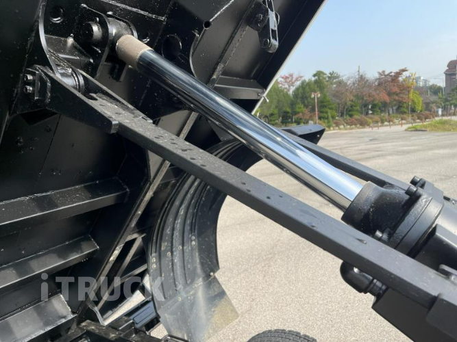 현대 메가트럭 화물덤프 4.5톤 10