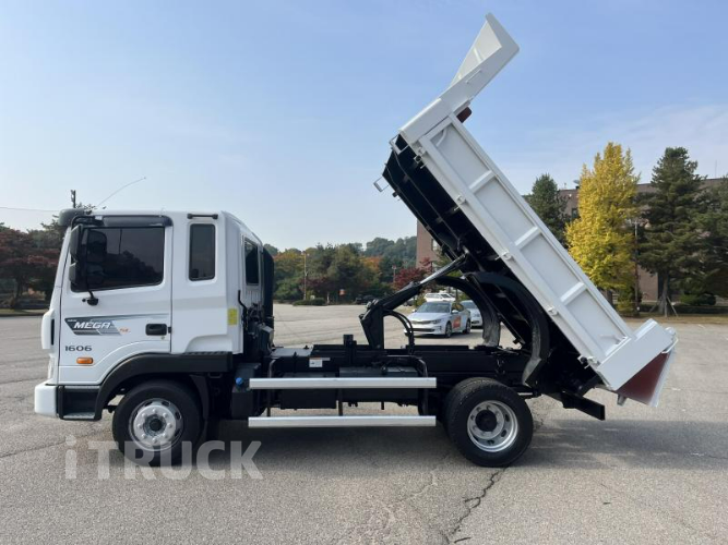 현대 메가트럭 화물덤프 4.5톤 11