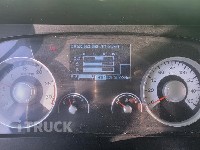 현대 메가트럭 280 앞축 카고 7.5톤 수동 8