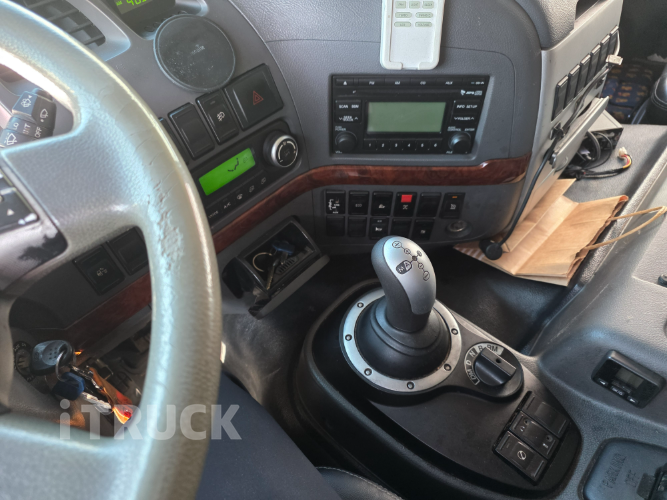 현대 트라고 25톤 12