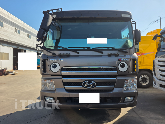 현대 트라고 25톤 1