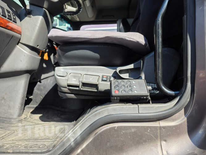 현대 트라고 25톤 11