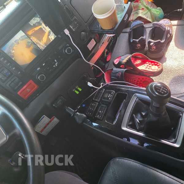 타타대우 프리마 고하중 280 후축 윙바디 8톤 수동 8