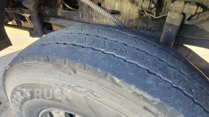 타타대우 우드칩 25톤 480 앞축 무빙워크(워킹카) 오토 4