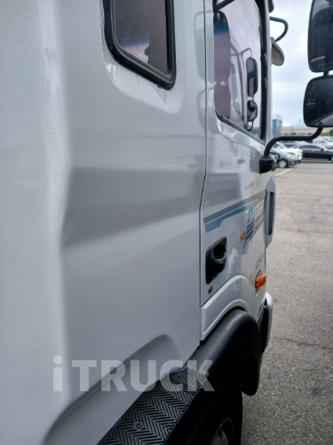 현대 메가트럭 280 단바리 카고 5톤 수동